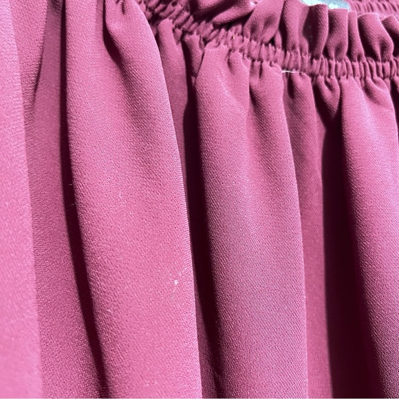 Forever 21 off the shoulder top burgundy : Box 007: - Picture 7 of 7